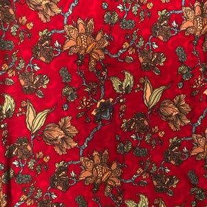 LuLaRoe Tops - Lularoe Perfect Tee LuLaRoe Tops - Lularoe Perfect Tee